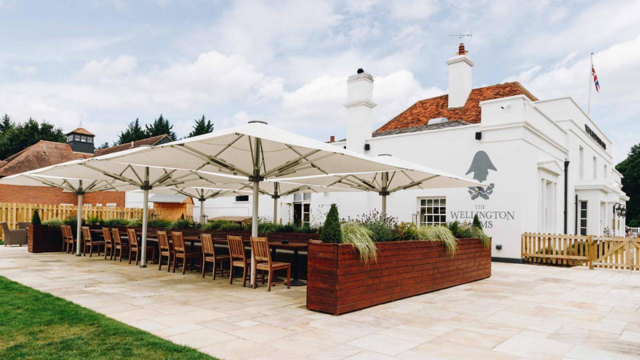 The Wellington Arms - Basingstoke-Reading Hotel Heckfield Exterior photo